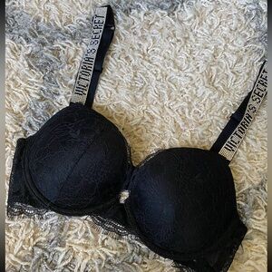 Victoria’s Secret Shine Strap lace push up bra